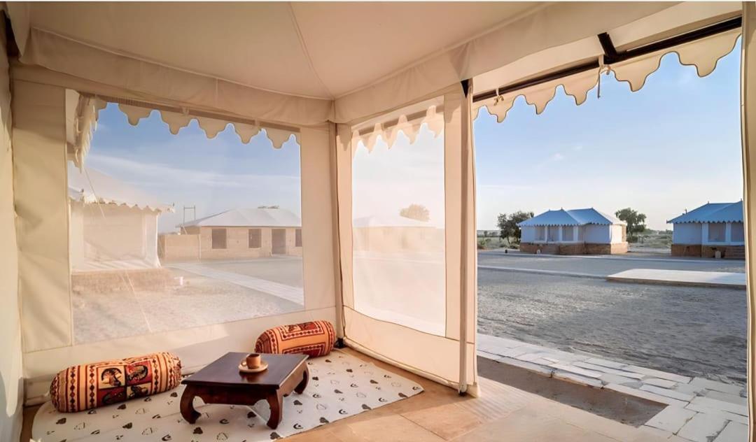 The Oberoi Luxurious Camp Hotel Jaisalmer Bagian luar foto