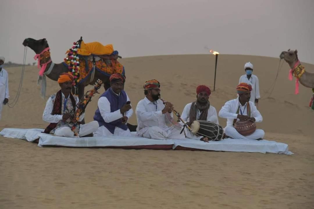 The Oberoi Luxurious Camp Hotel Jaisalmer Bagian luar foto